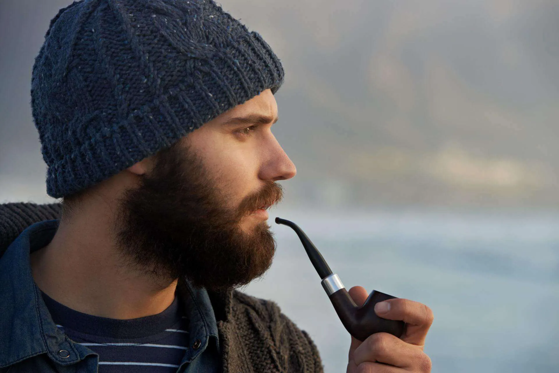 The Art of Pipe Care: How to Clean Glass and Tobacco Pipes